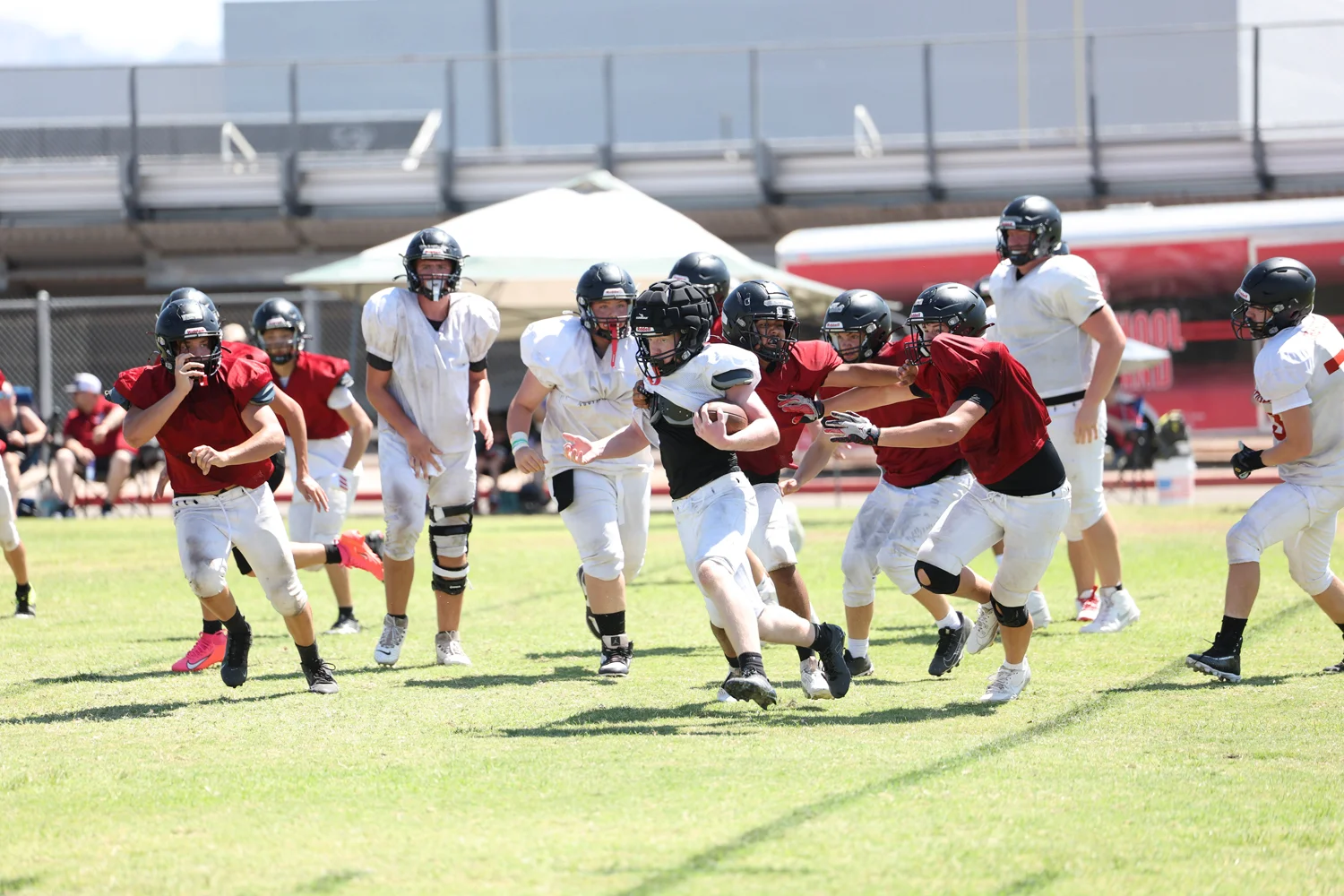RB trying to pull away